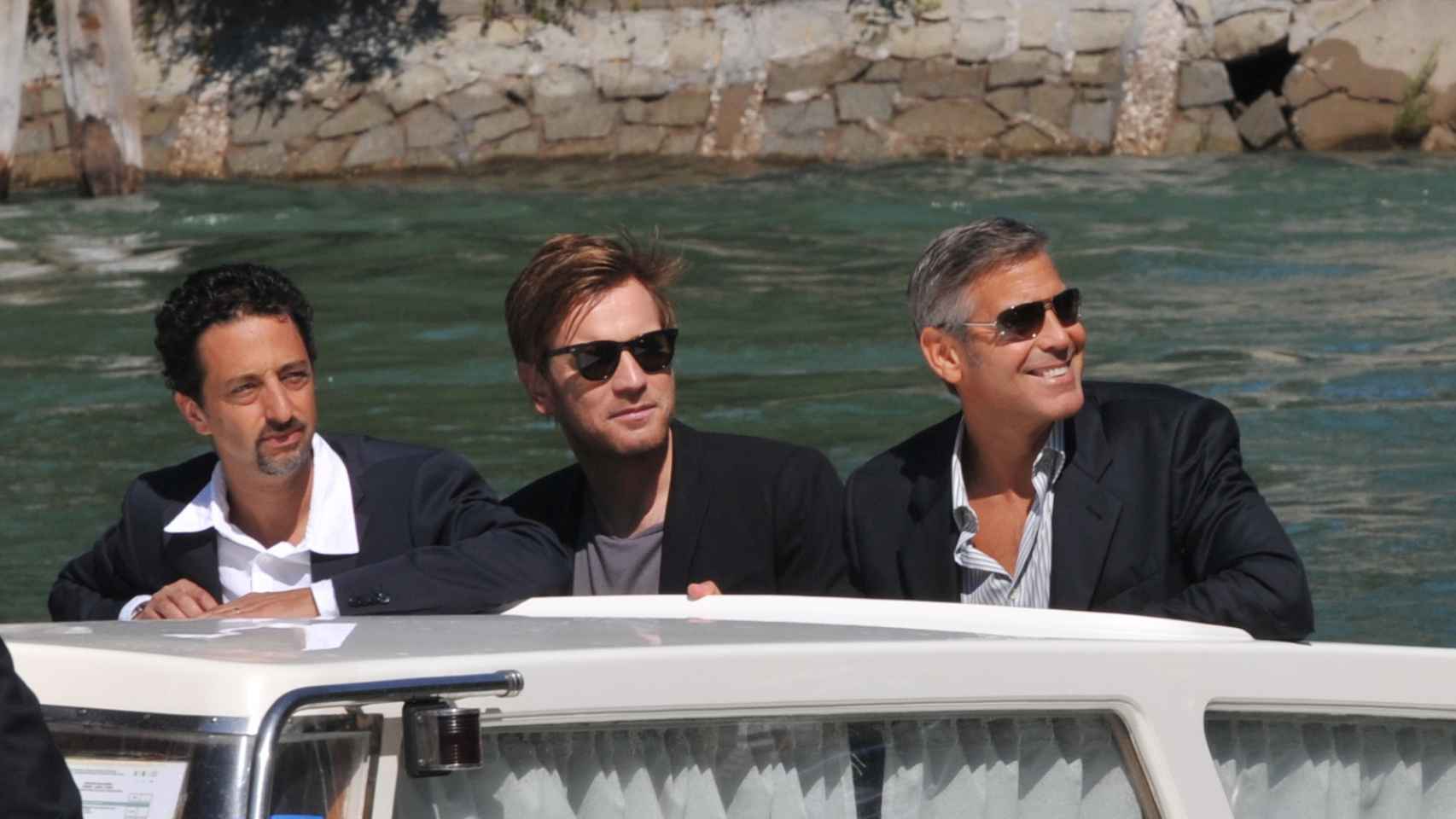 George Clooney llegando a La Mostra en 2009, uno de los años que desató pasiones entre los periodistas.