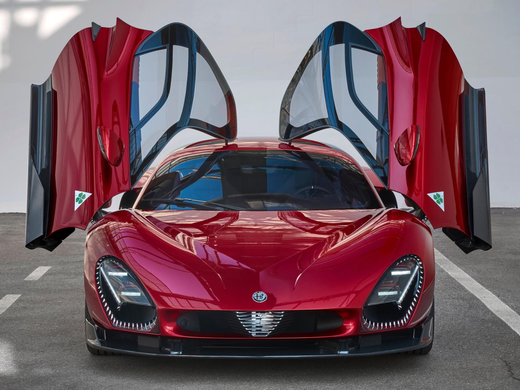 El nuevo Alfa Romeo solo para ricos: 33 unidades, hasta dos millones de euros y todas las unidades vendidas