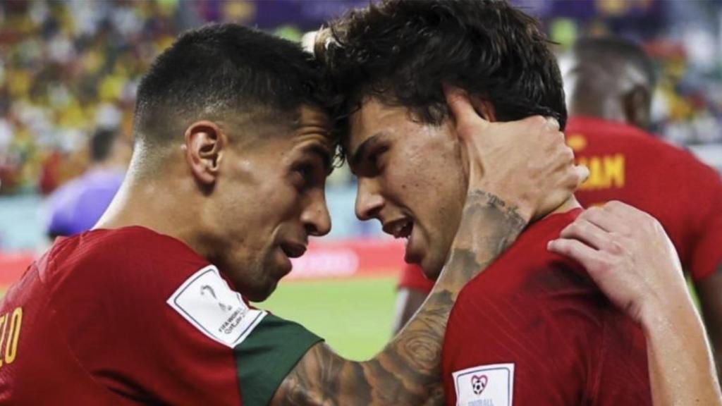 Joao Cancelo y Joao Félix, con la selección de Portugal