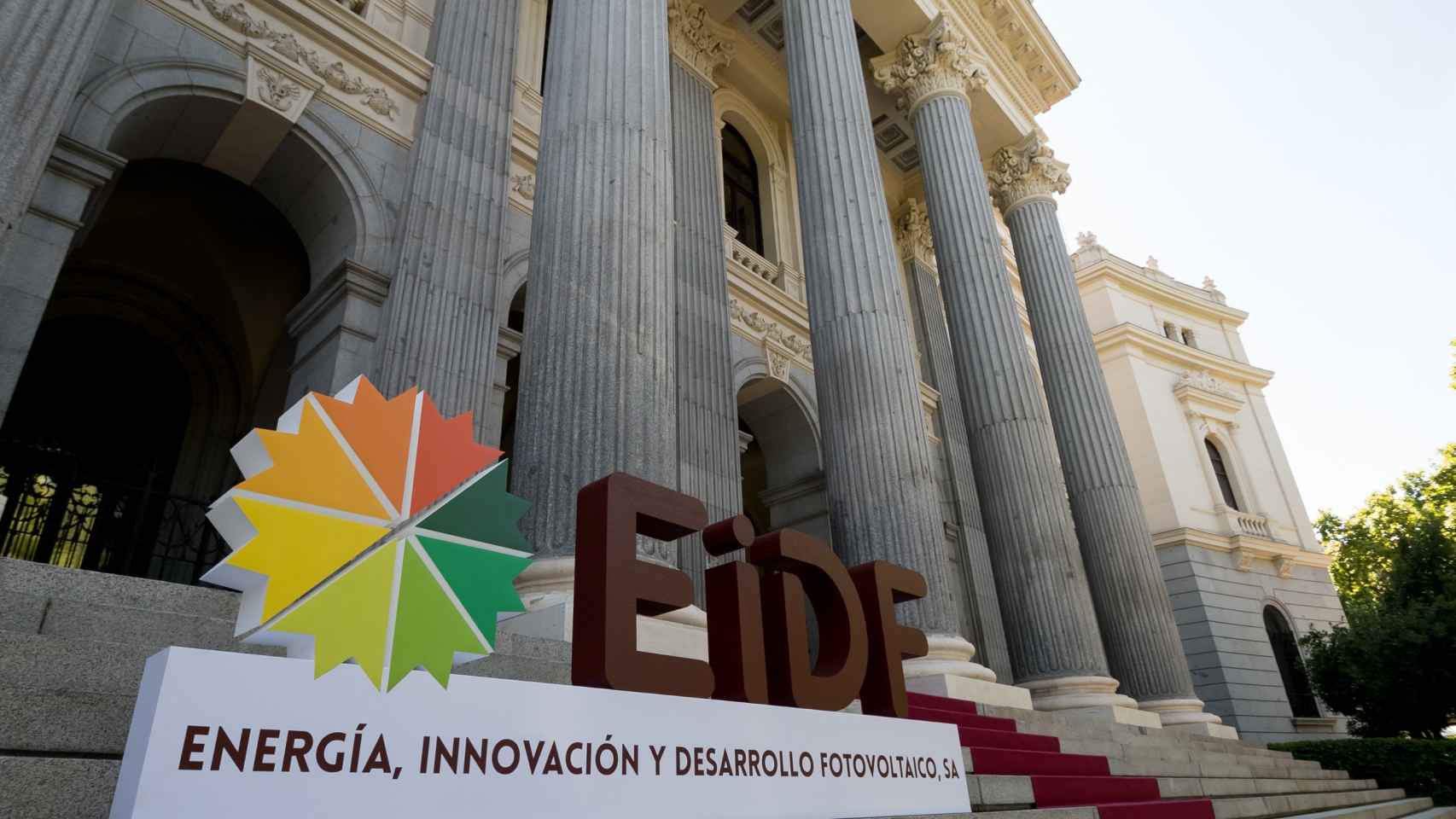 Cartel de Eidf en la Bolsa de Madrid, en 2021.