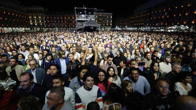 Imagen de uno de los conciertos de 2023 en la Plaza Mayor de Valladolid durante las fiestas