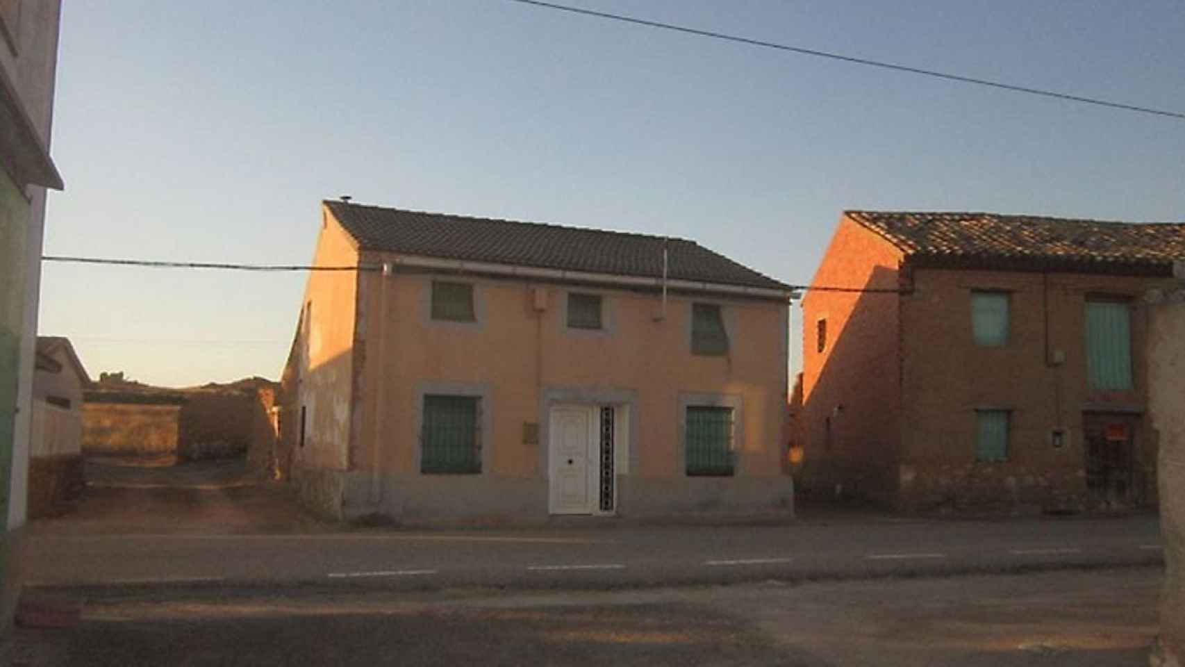 Casa a la venta en Almaluez