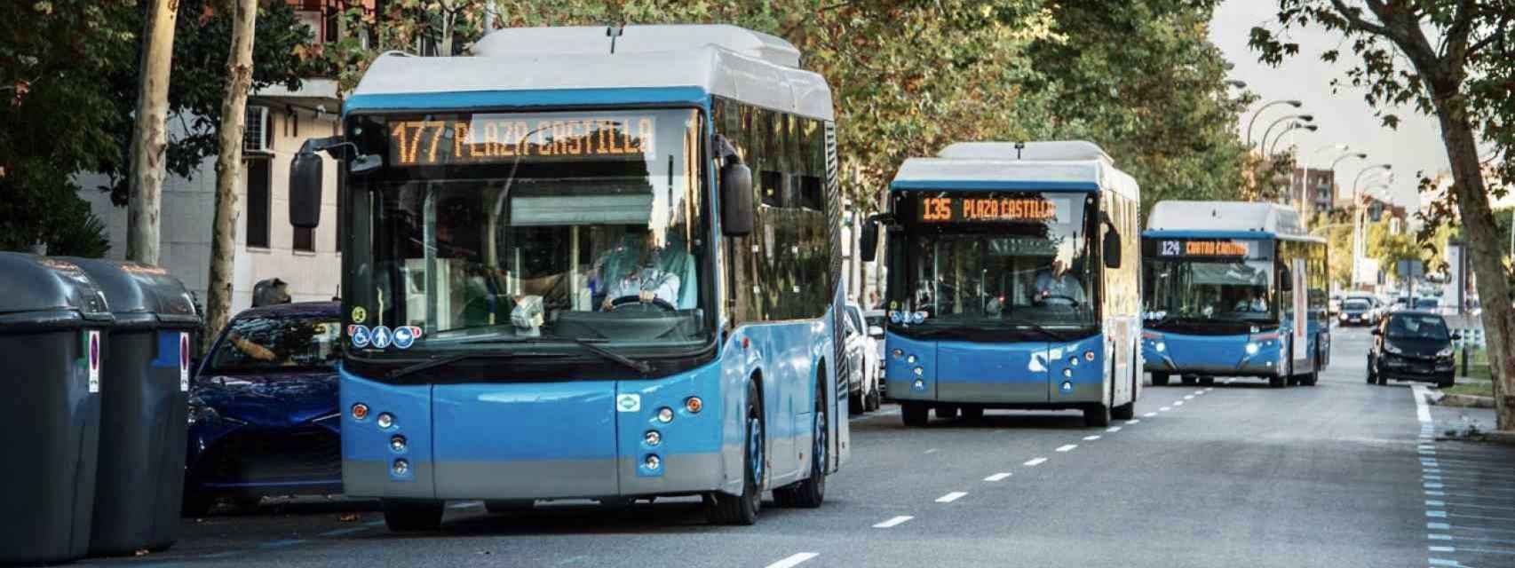 Autobuses de la EMT Madrid. Foto: Twitter del alcalde Carlos Velázquez.