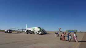 Imagen de un avión en el aeropuerto de Villanubla