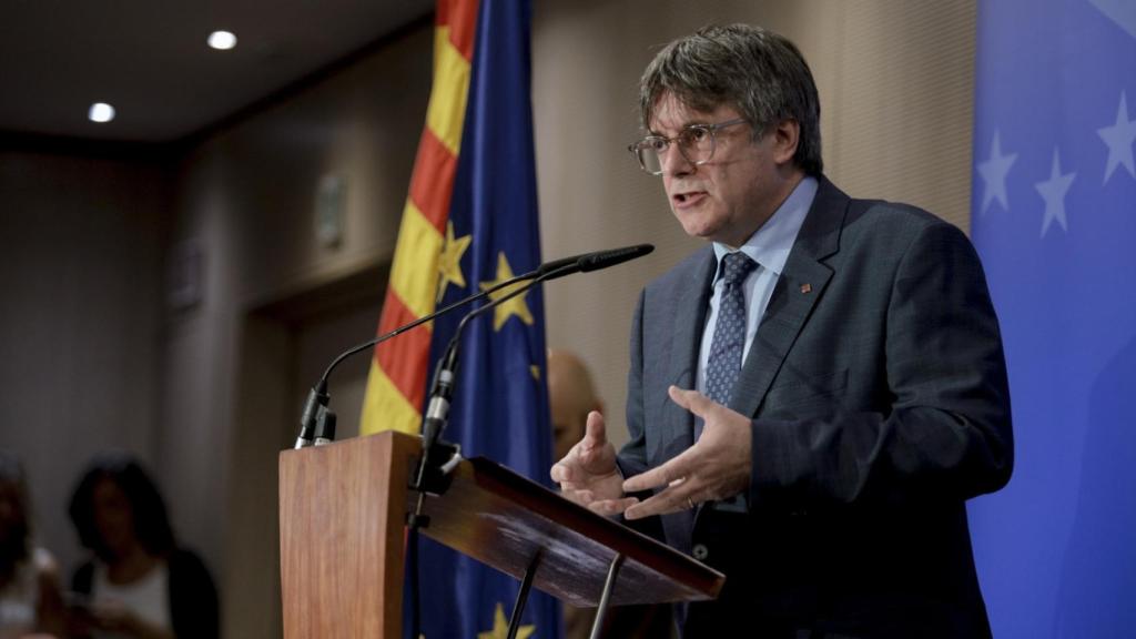 El expresidente catalán, Carles Puigdemont, durante su conferencia de este martes en Bruselas