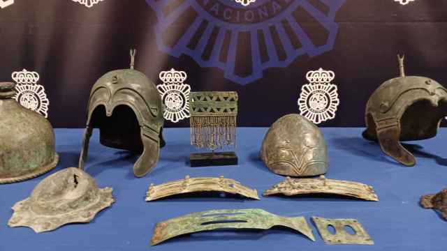 Varias de las piezas arqueológicas recuperadas en la operación.