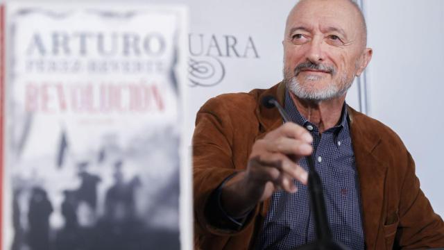 Arturo Pérez Reverte durante una presentación de su anterior libro ‘Revolución’