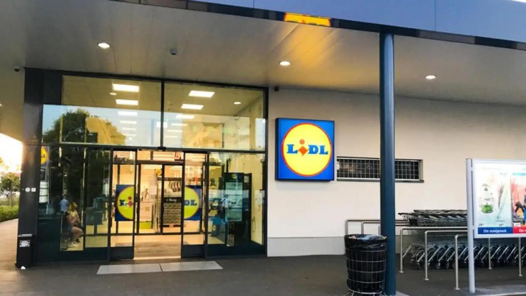 Fachada Lidl.