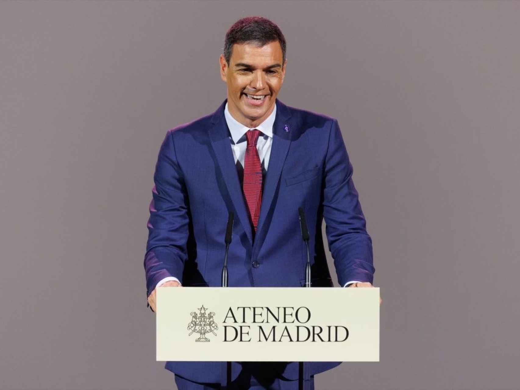 Sánchez acepta pactar la amnistía con Puigdemont pero no aprobarla antes de su investidura