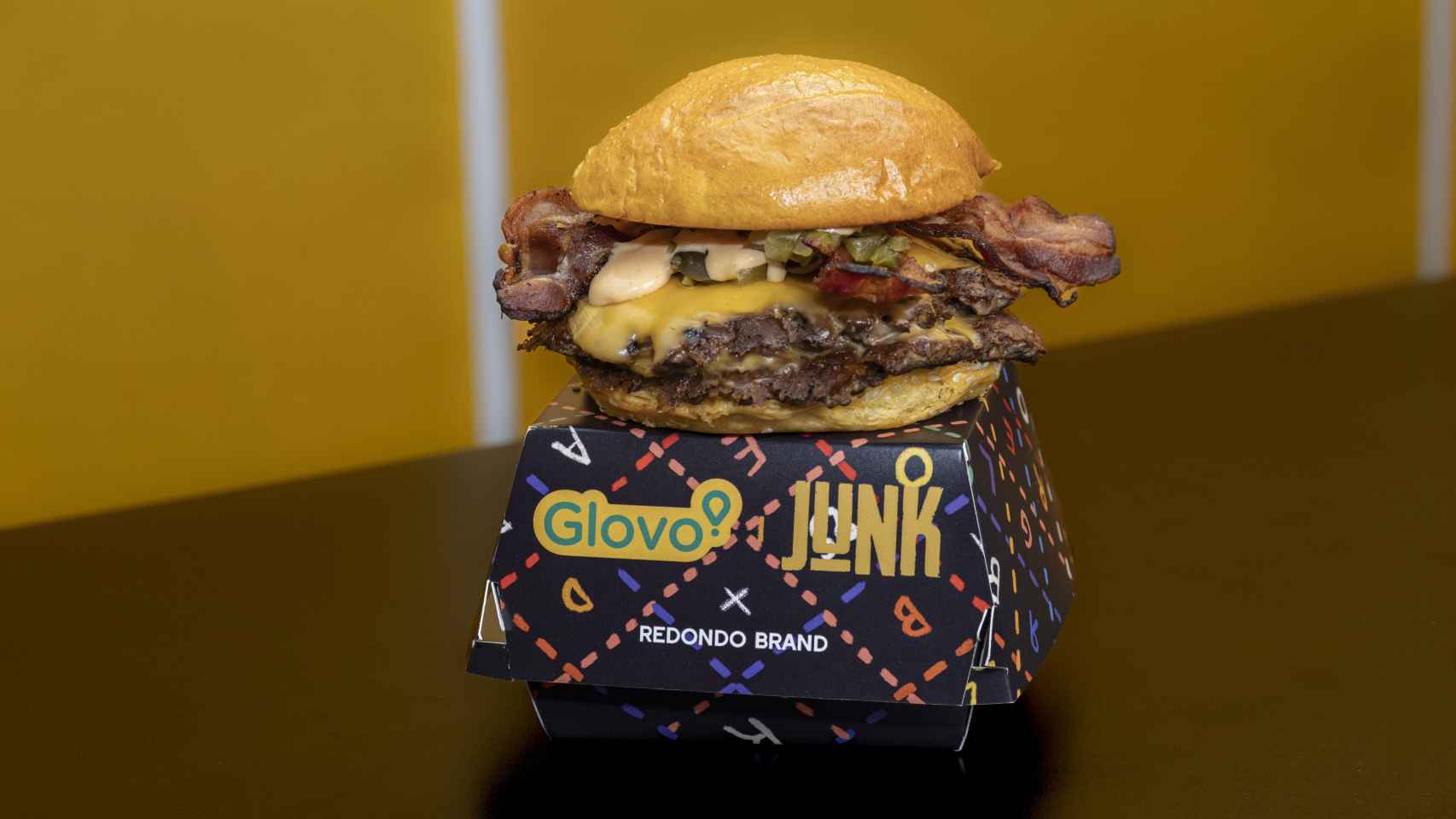 La hamburguesa 'de moda' que solo puedes comer hasta este viernes en Madrid