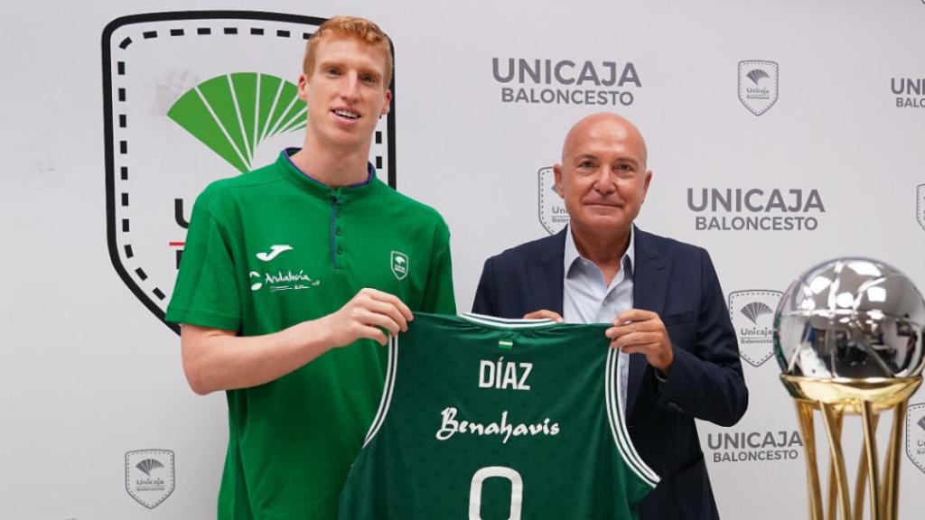 Alberto Díaz tras su renovación con el Unicaja de Málaga.