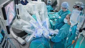 Quirónsalud A Coruña realiza las primeras cirugías de alta complejidad con el robot da Vinci