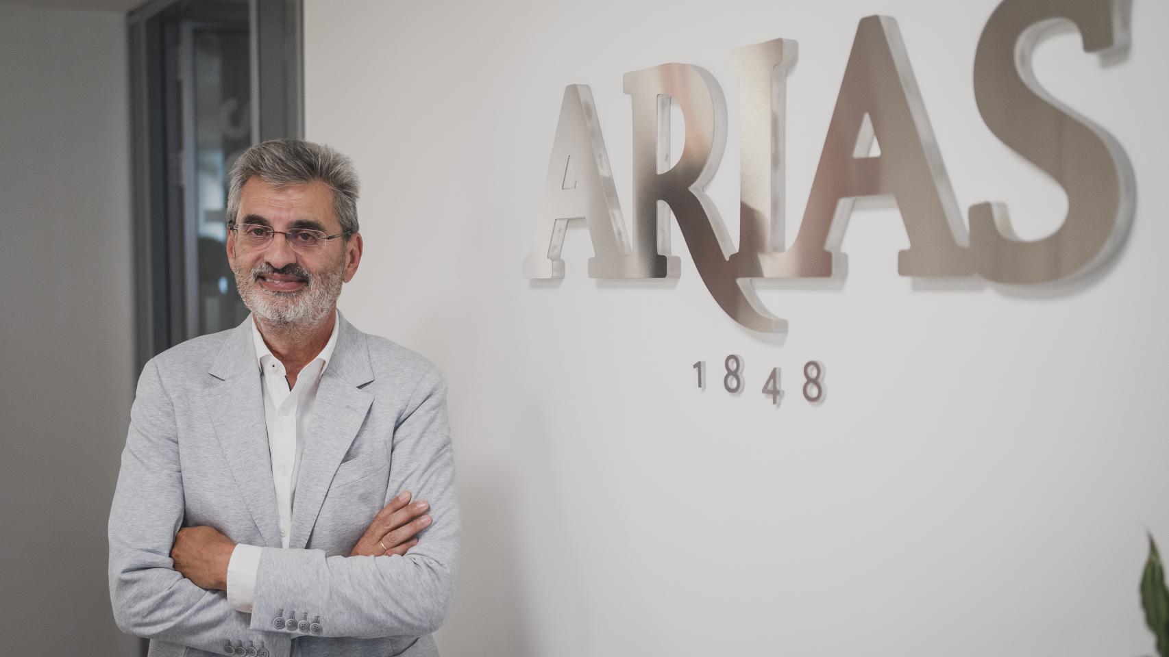 Javier Roza es asturiano como el origen de la compañía que preside.