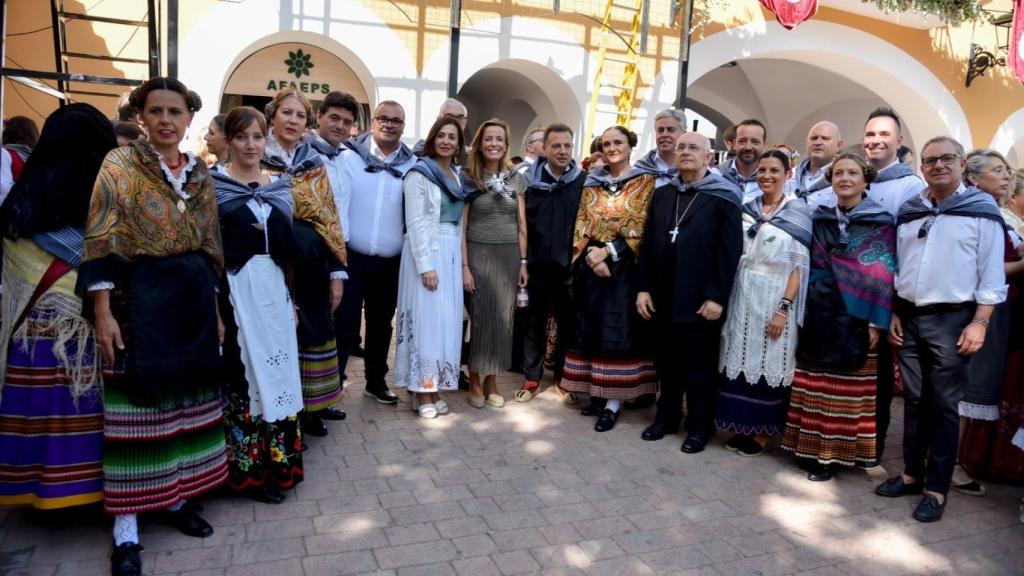 Gran respuesta de los albaceteños en la ofrenda a la Virgen de los Llanos