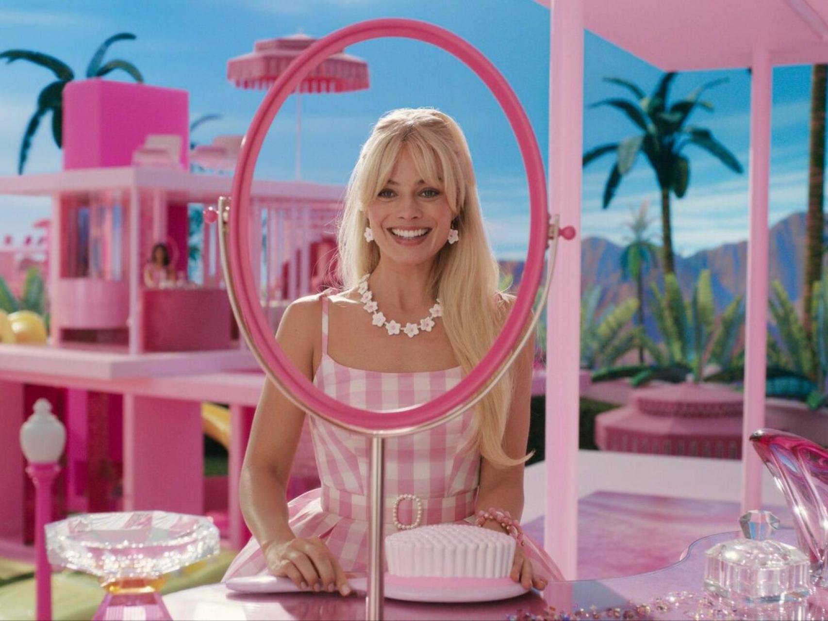 Videos de cheap barbie la serie