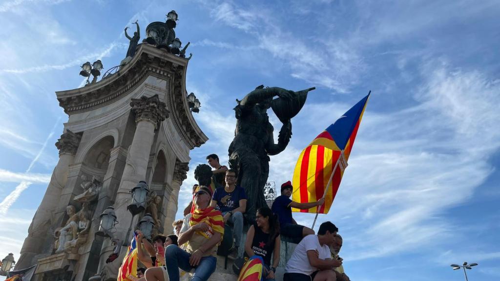 Manifestantes en la Plaza de España.