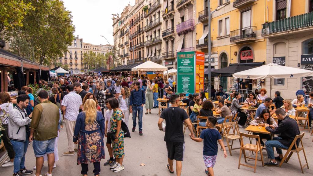 Una imagen del ambiente de la edición de 2022 del festival Terra i Gust.