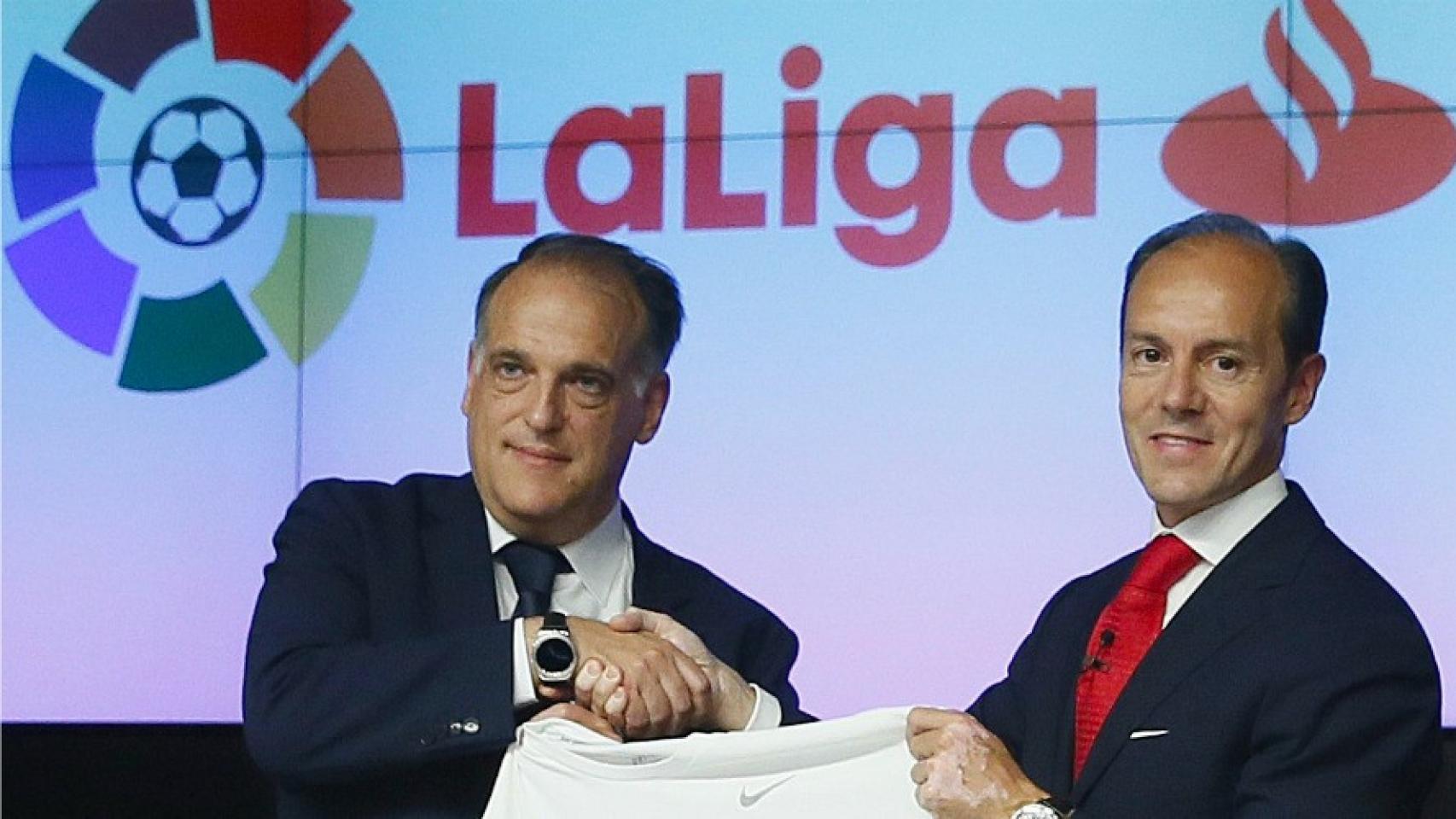 Javier Tebas, presidente de LaLiga, Rami Aboukhair, en su etapa de CEO de Santander España