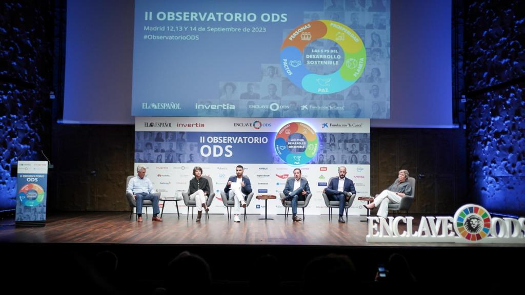 La mesa redonda sobre la descarbonización de la industria en el II Observatorio de los ODS.