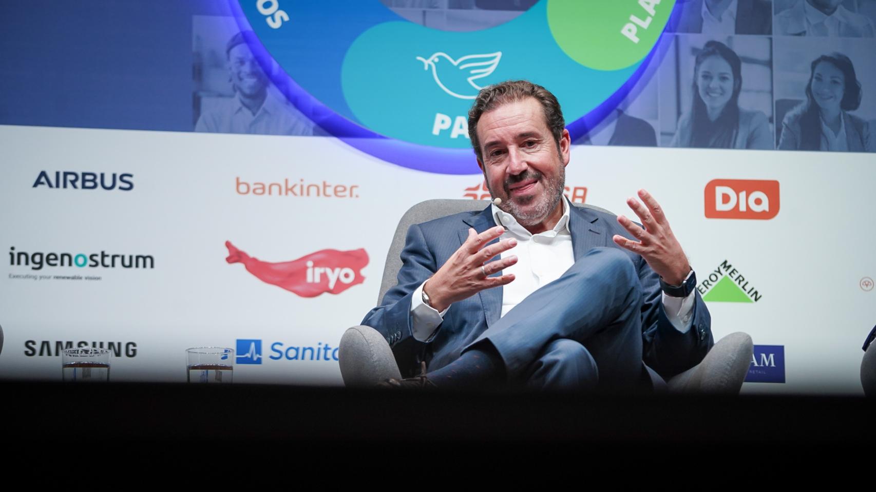 Santiago Rodríguez, CEO de Ingenostrum, durante su intervención en la mesa redonda 'El camino de la descarbonización industrial en España: la reconversión de un modelo'; en la primera jornada del II Observatorio de los ODS.