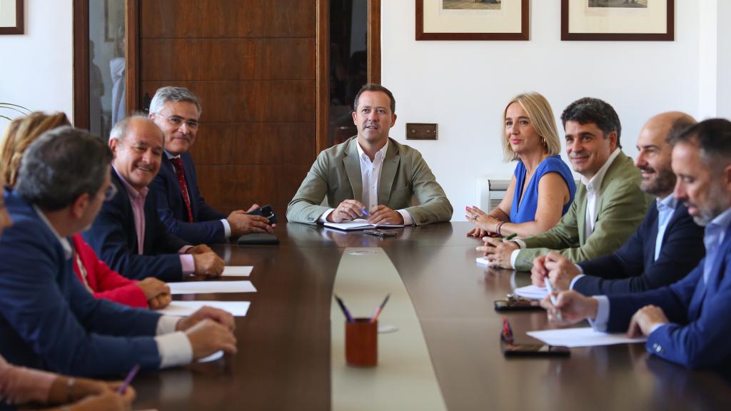 Reunión de Carlos Velázquez con Fedeto. Foto: Ayuntamiento de Toledo.