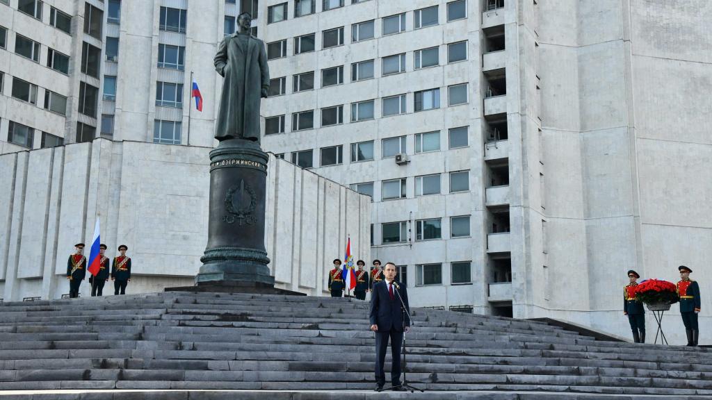 Serguéi Naryshkin, jefe del espionaje ruso, durante la inauguración de la estatua de Dzerzhinski.