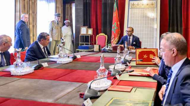 Mohamed VI preside una reunión para tratar las consecuencias del terremoto
