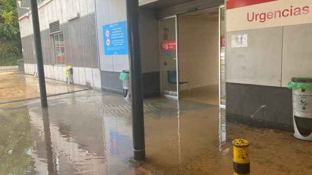 Inundación en las urgencias de La Paz.