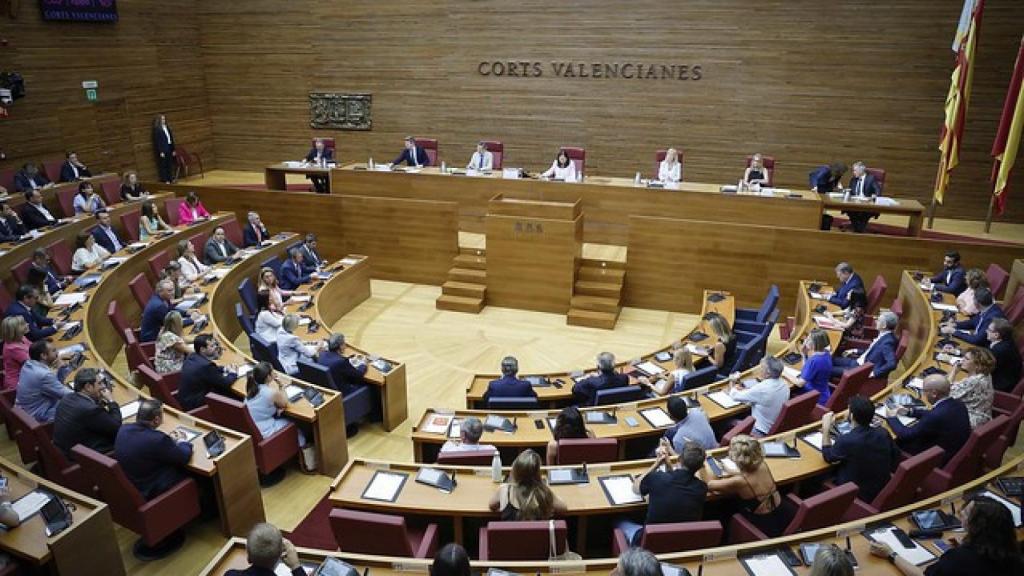 El hemiciclo del Parlamento valenciano. EE