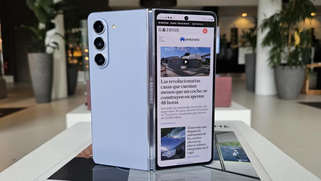 Samsung Galaxy Z Fold 5