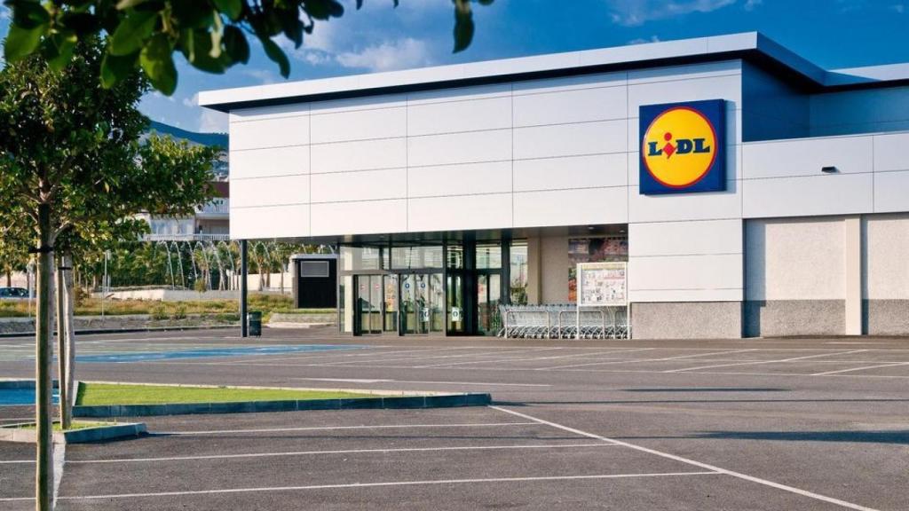 Fachada Lidl.