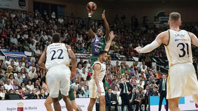 Kendrick Perry durante la final de la Supercopa de España contra el Real Madrid.