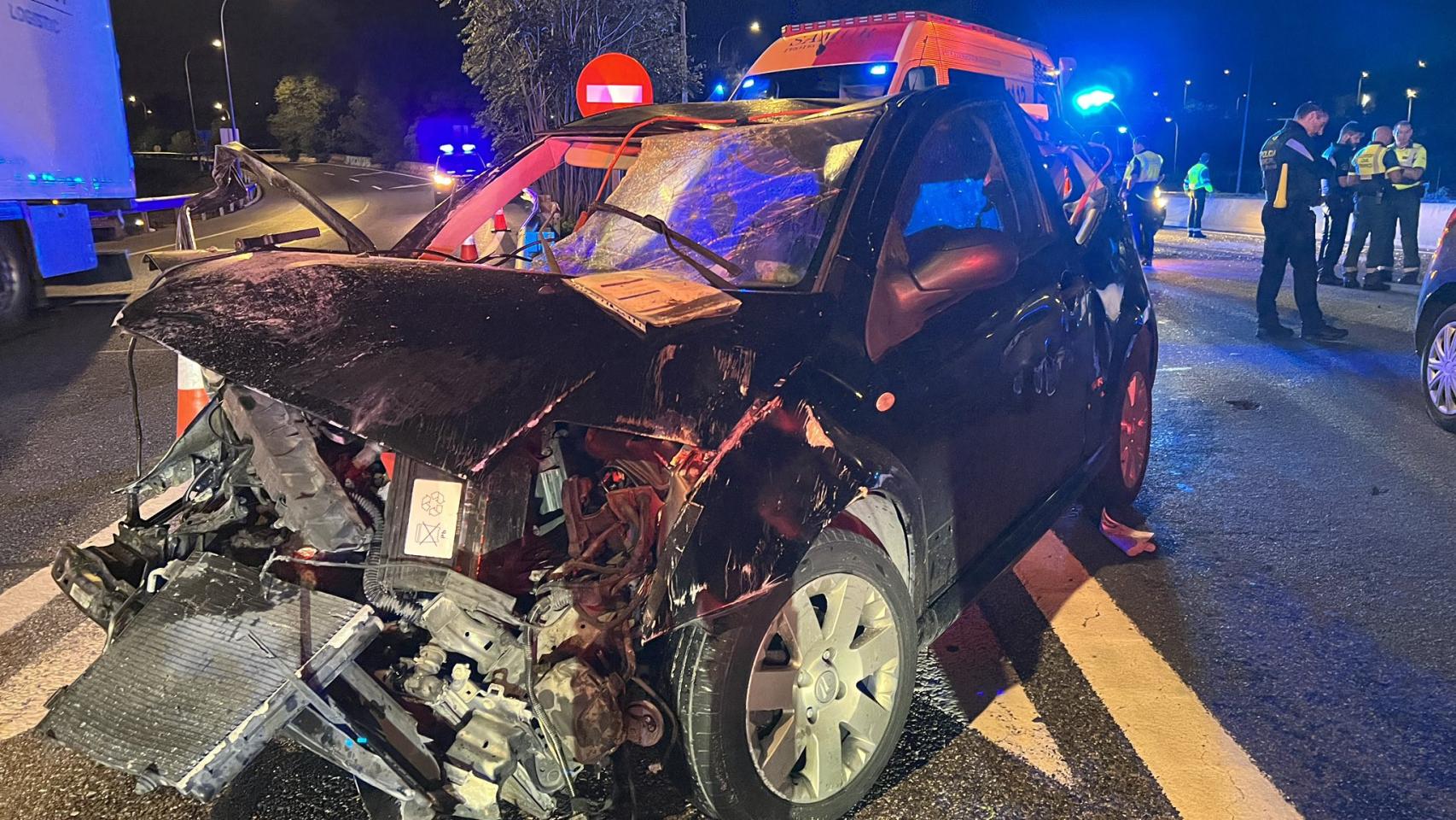 Así ha quedado el coche tras el accidente en la A-3.