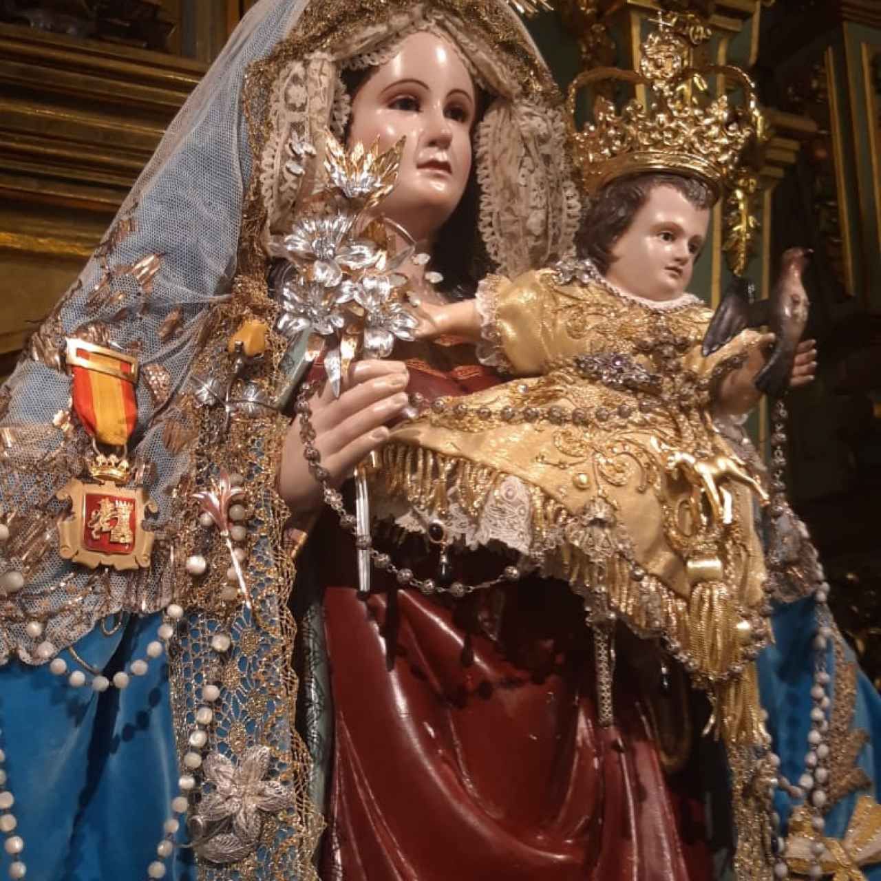 Imagen de la Virgen de Flores.