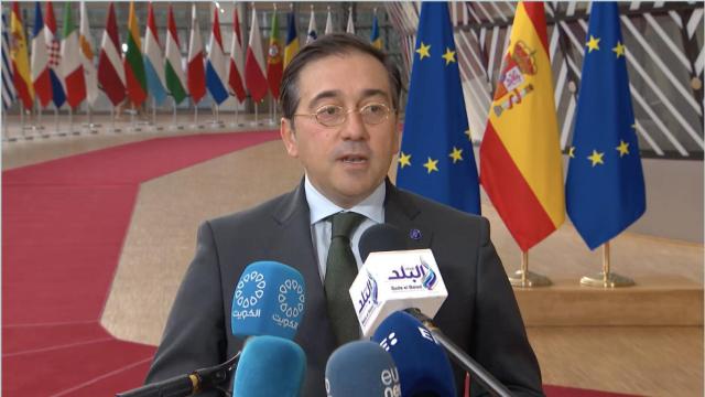 El ministro de Exteriores, José Manuel Albares, durante su comparecencia ante la prensa de este martes en Bruselas