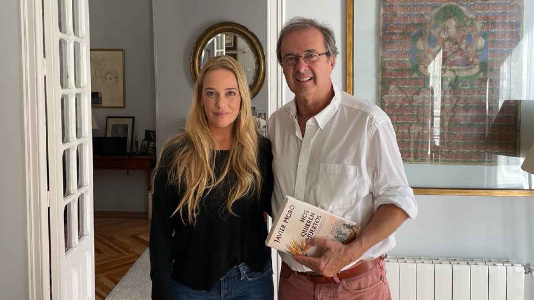 Lilian Tintori y el escritor Javier Moro, este miércoles en Madrid.