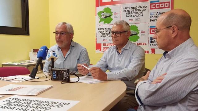 De izquierda a derecha: Pau Noy Antonio Conde y Gregorio Bermejo en rueda de prensa de CCOO.