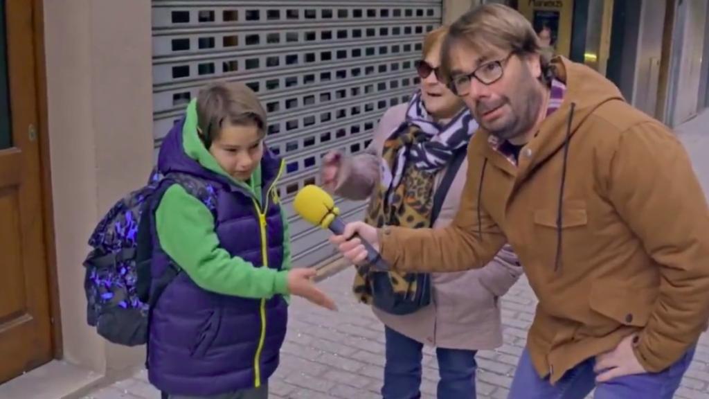 Captura del vídeo del niño que se ha hecho viral.