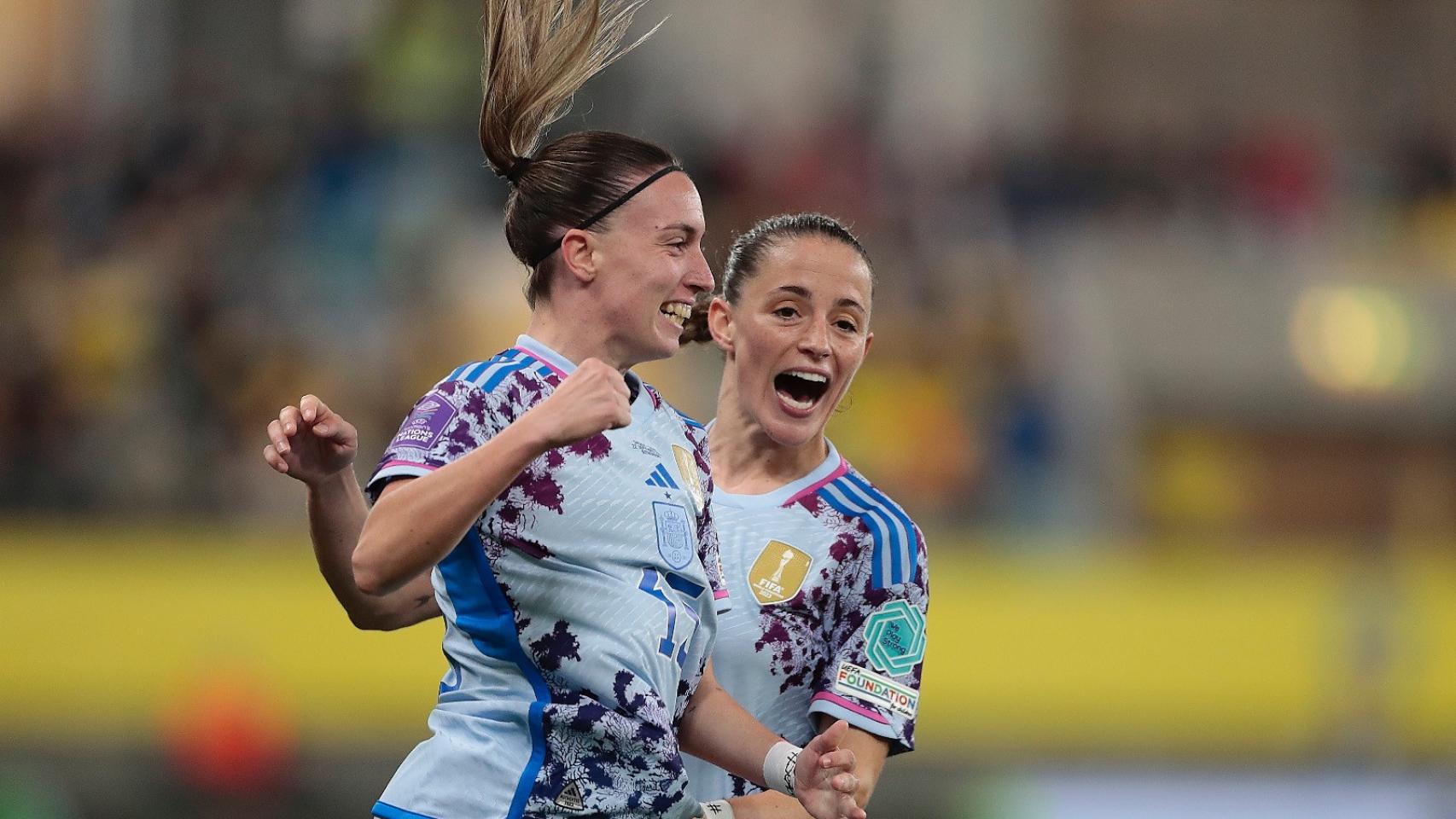 La selección femenina celebra uno de los goles ante Suecia.