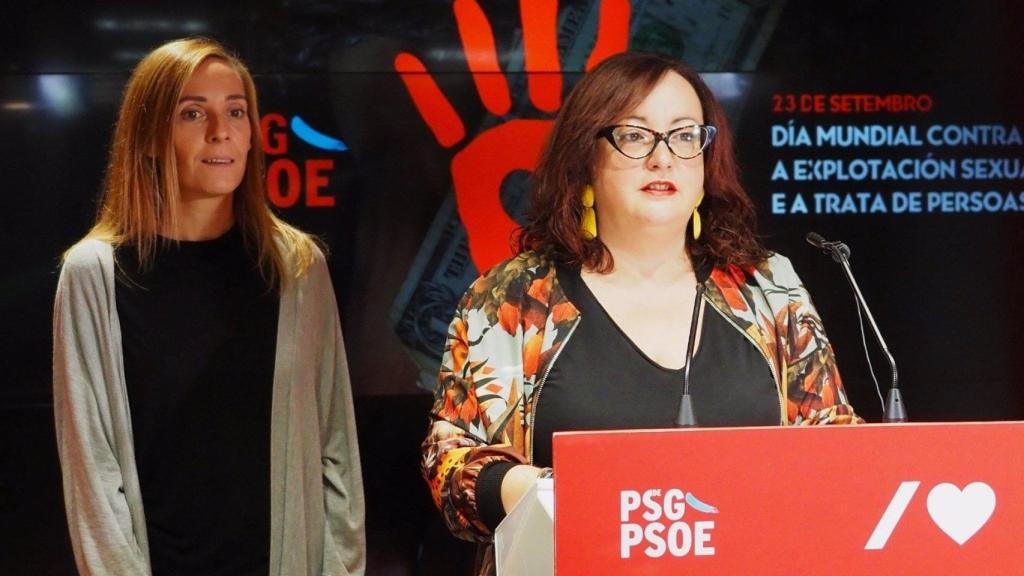 La secretaria de Igualdade del PSdeG, Silvia Fraga, y la portavoz socialista de Igualdade en el Parlamento, Noa Díaz.