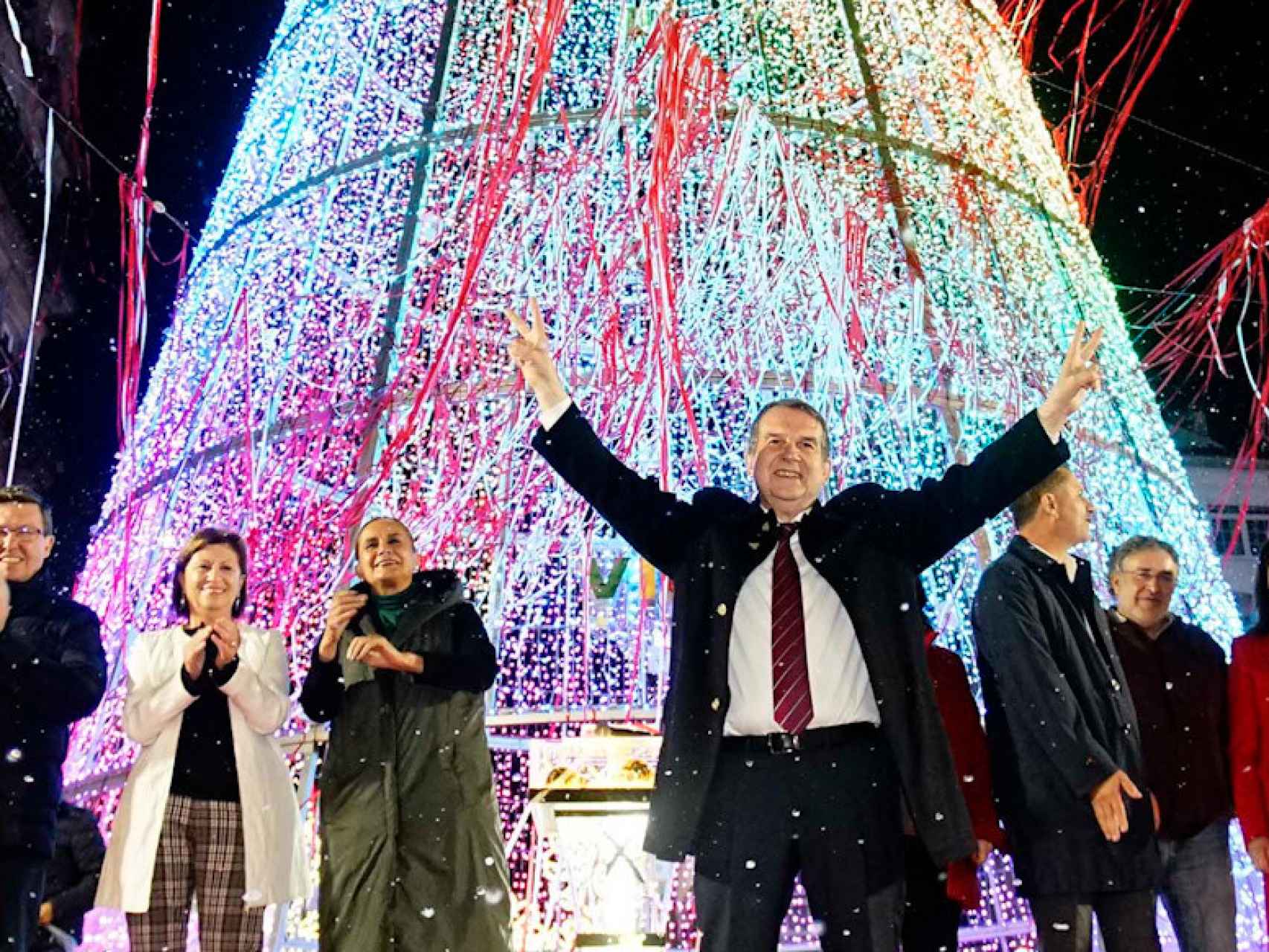 El alcalde de Vigo, Abel Caballero, durante el encendido de las luces de Navidad el año pasado.