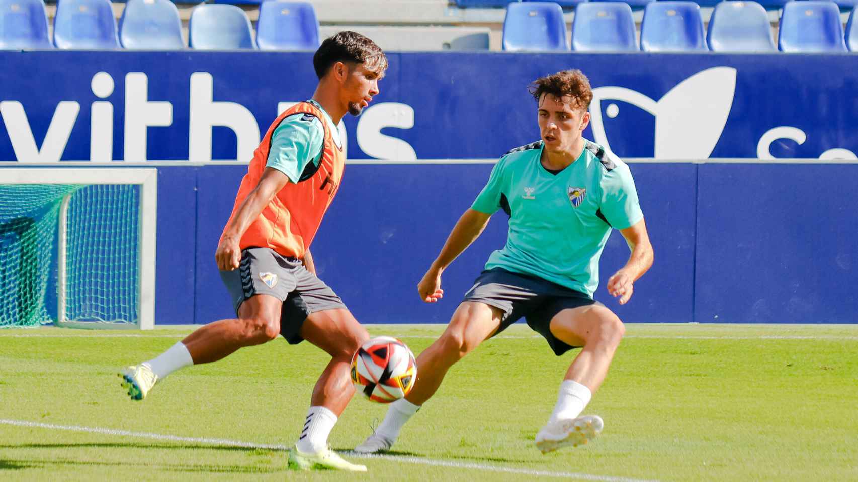 Kevin y Gabilondo en un entrenamiento con el Málaga CF