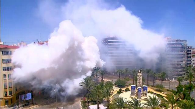 La justicia avala el disparo de las mascletades de Fogueres en la plaza de los Luceros