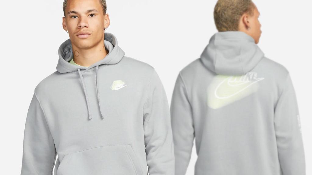 Esta sudadera con capucha de Nike es perfecta para la llegada del frío ¡y está rebajada 30 euros!