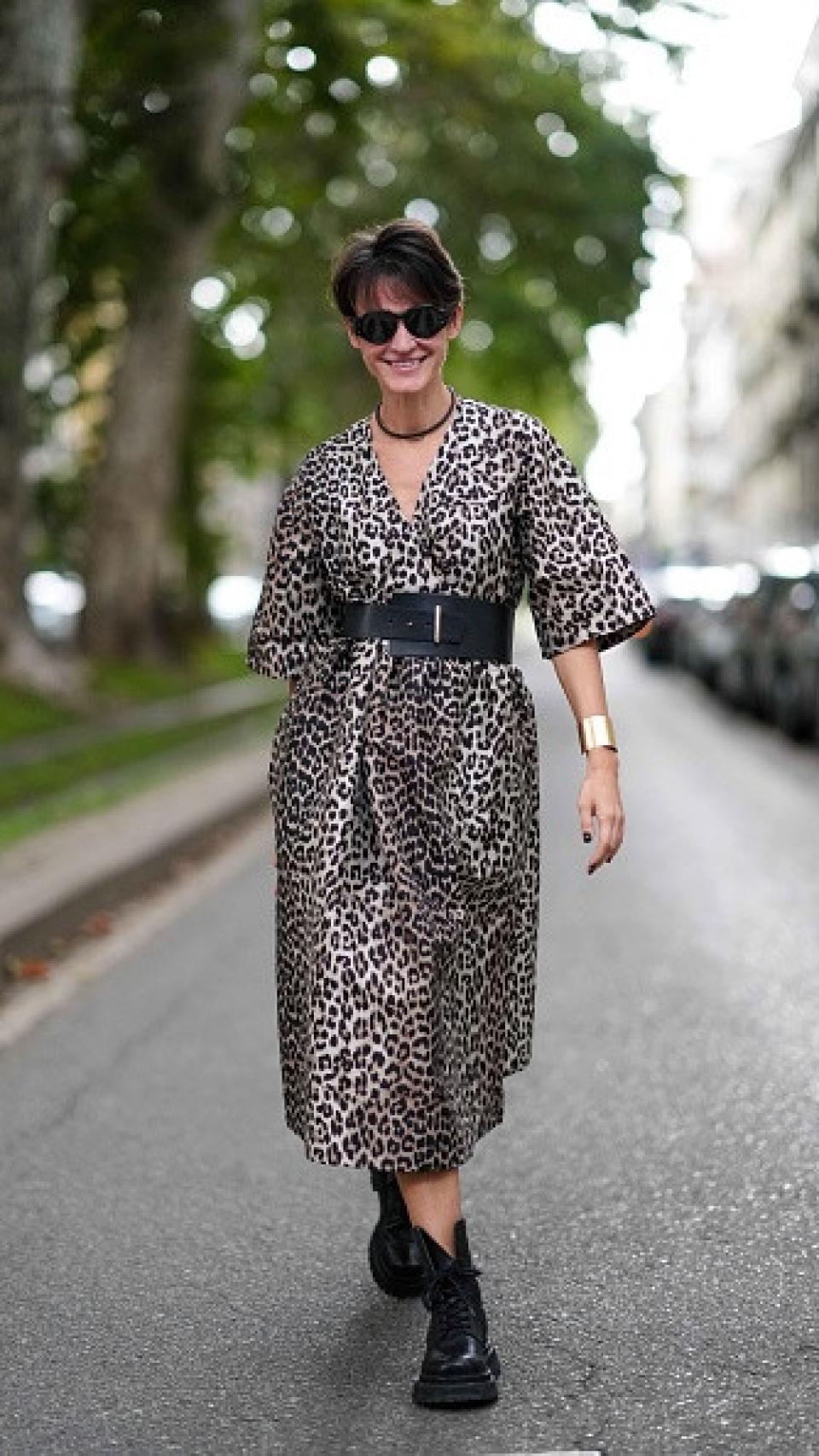 Milán, la ciudad del estilo  Moda italiana mujer, Moda italiana, Moda de  vestir de mujer