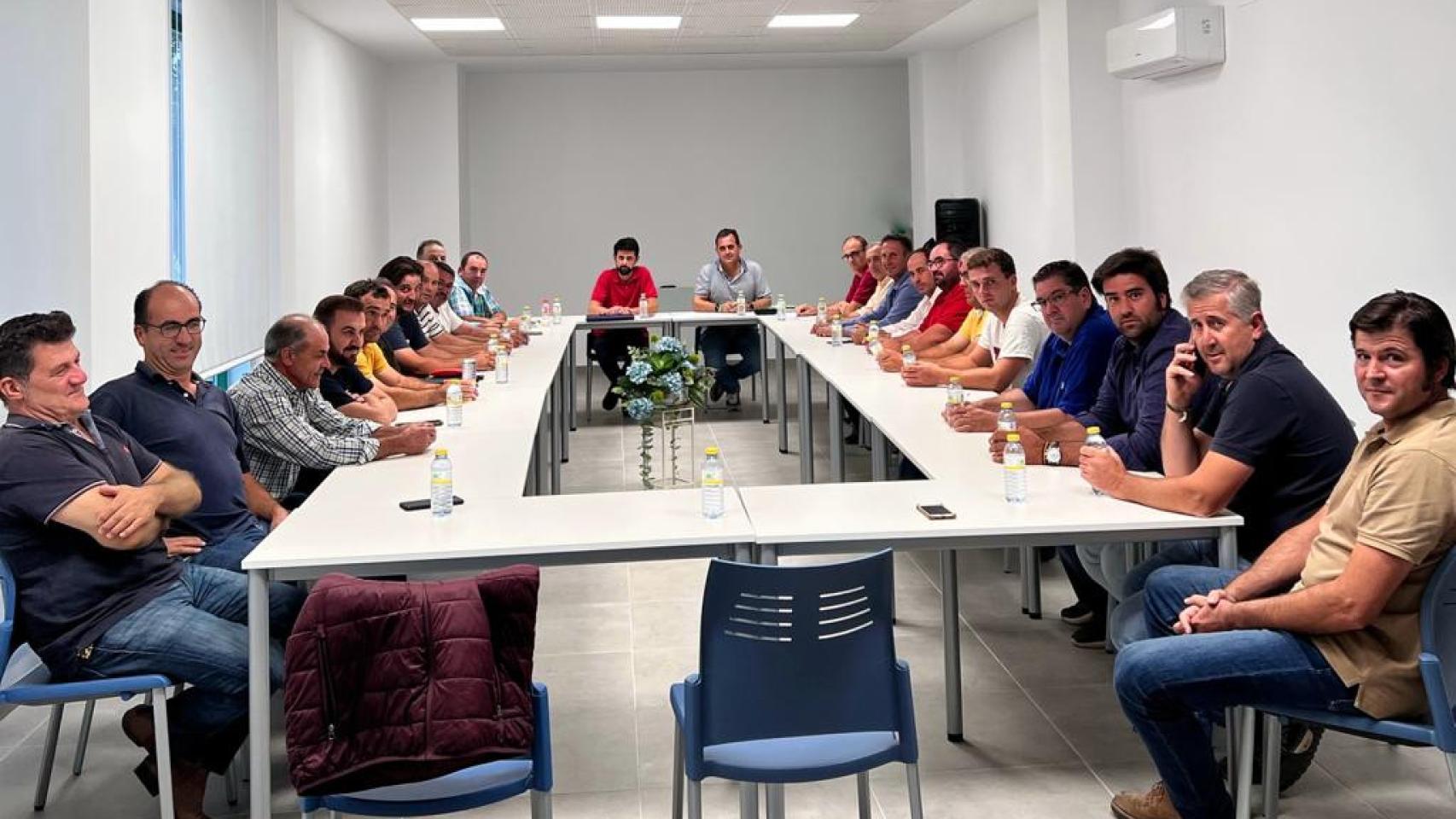 Reunión de Unión por la Ganadería en Salamanca