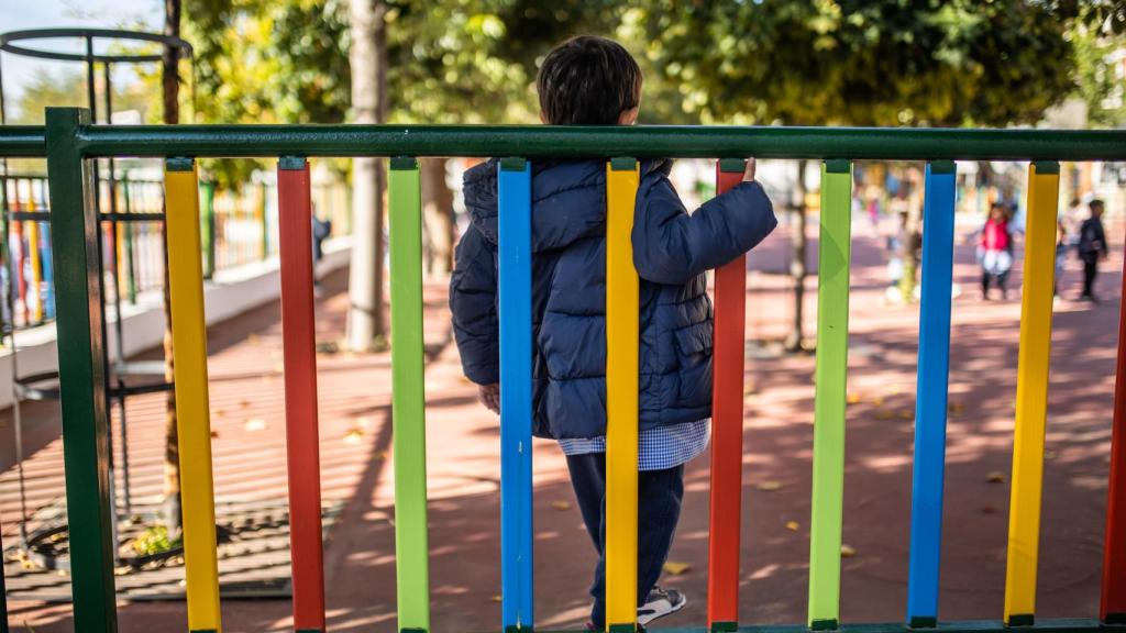 Un niño en un colegio de Madrid.