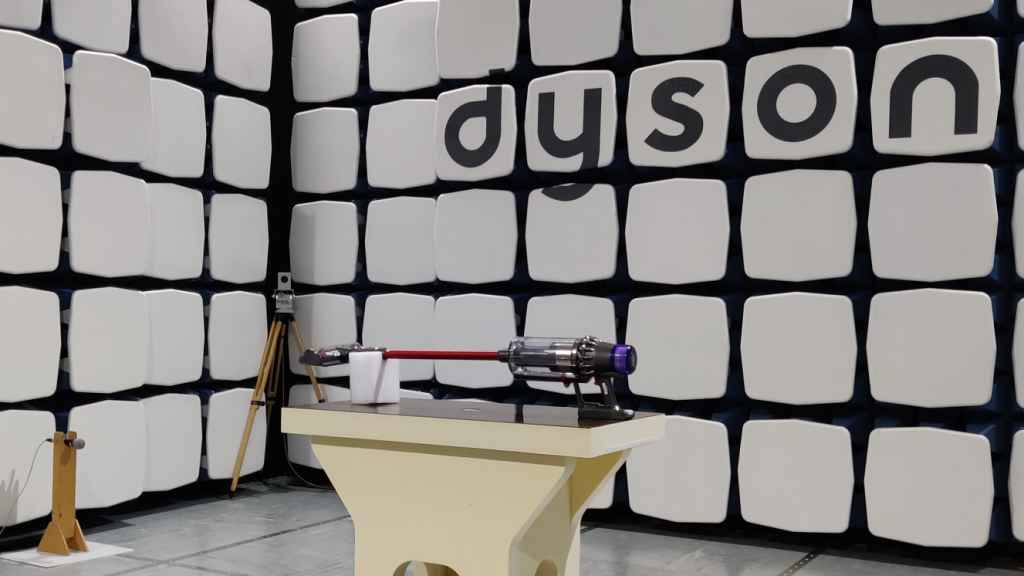 El laboratorio donde se miden las radiaciones electromagnéticas de los productos de Dyson