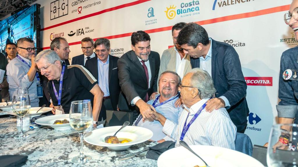 Luis Barcala, Pablo Ruz y Carlos Mazón, en la inauguración de la feria.