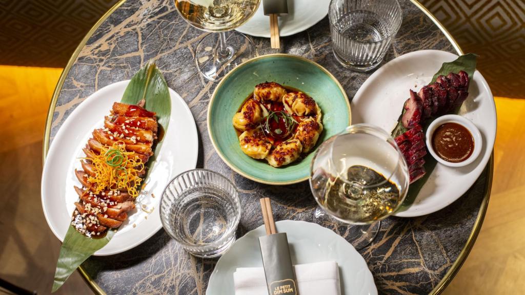 Platos de Le Petit Dim Sum, que ofrece tres menús que van desde los 8,95 y los 14 euros por persona.